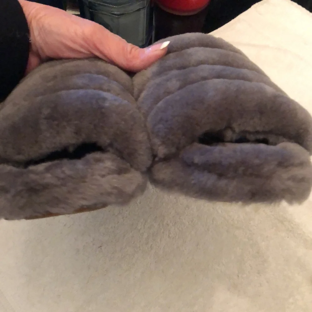 UGG WINTER SANDAL WOMENS SIZE 8 - Picture 10 of 15